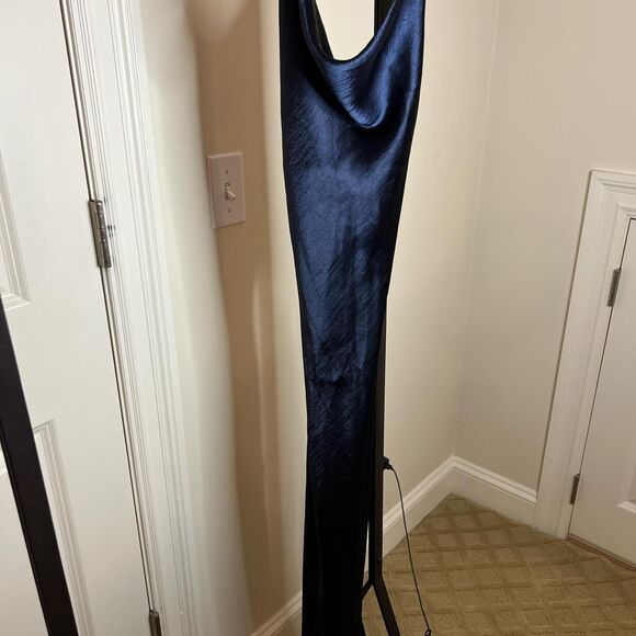 ASOS Design satin cami midi slip dress in navy. - Picture 5 of 6